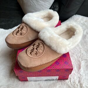 Brand new Tory Burch Shearling Slippers